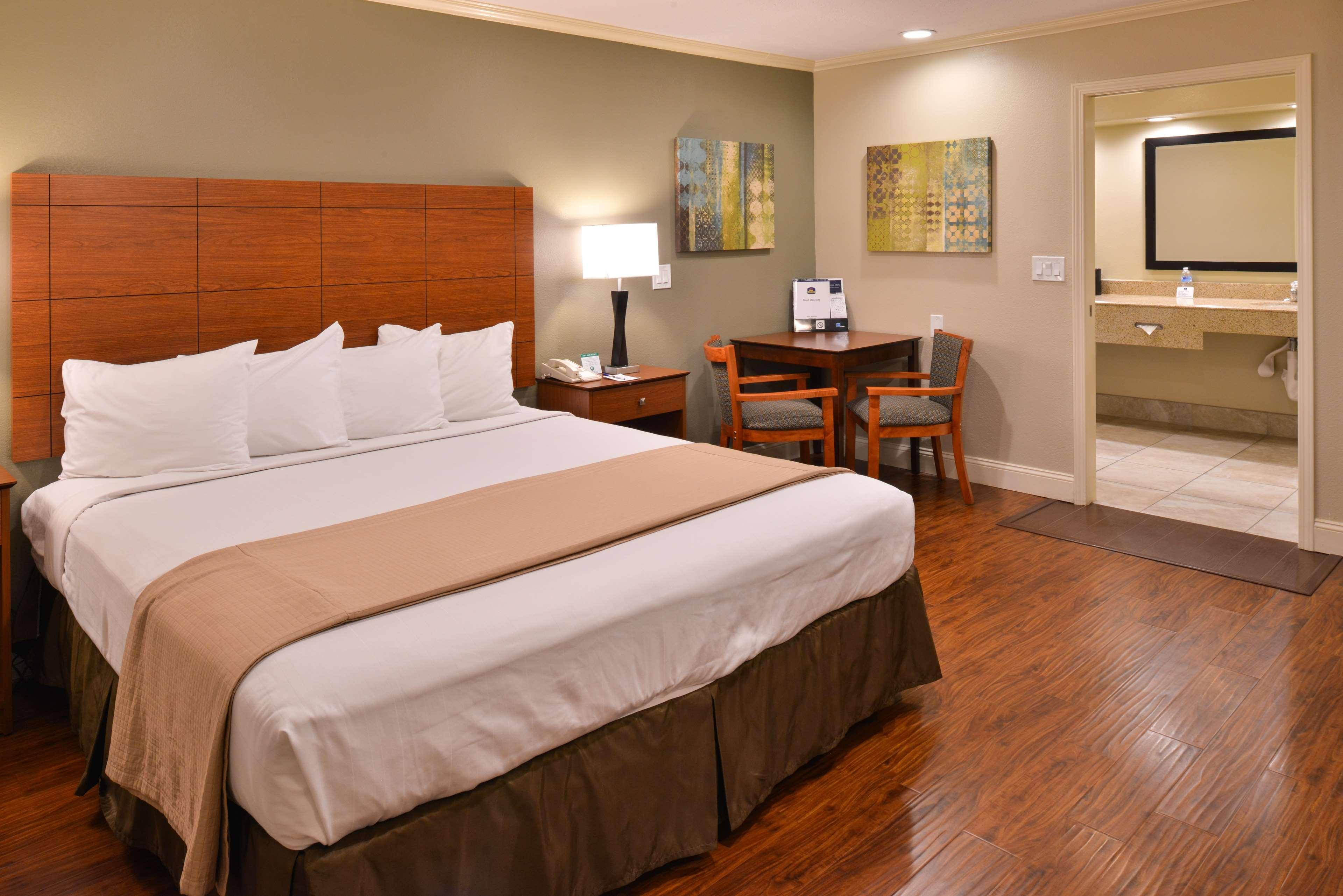 Best Western Oxnard Inn Экстерьер фото