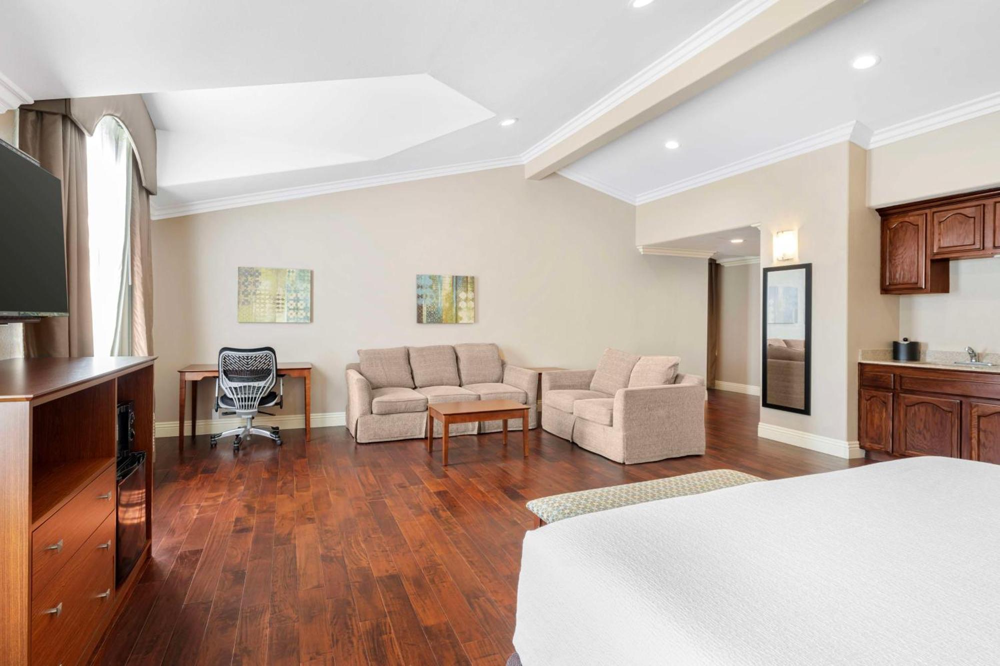 Best Western Oxnard Inn Экстерьер фото